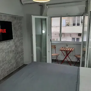 Vali_skg Apartment